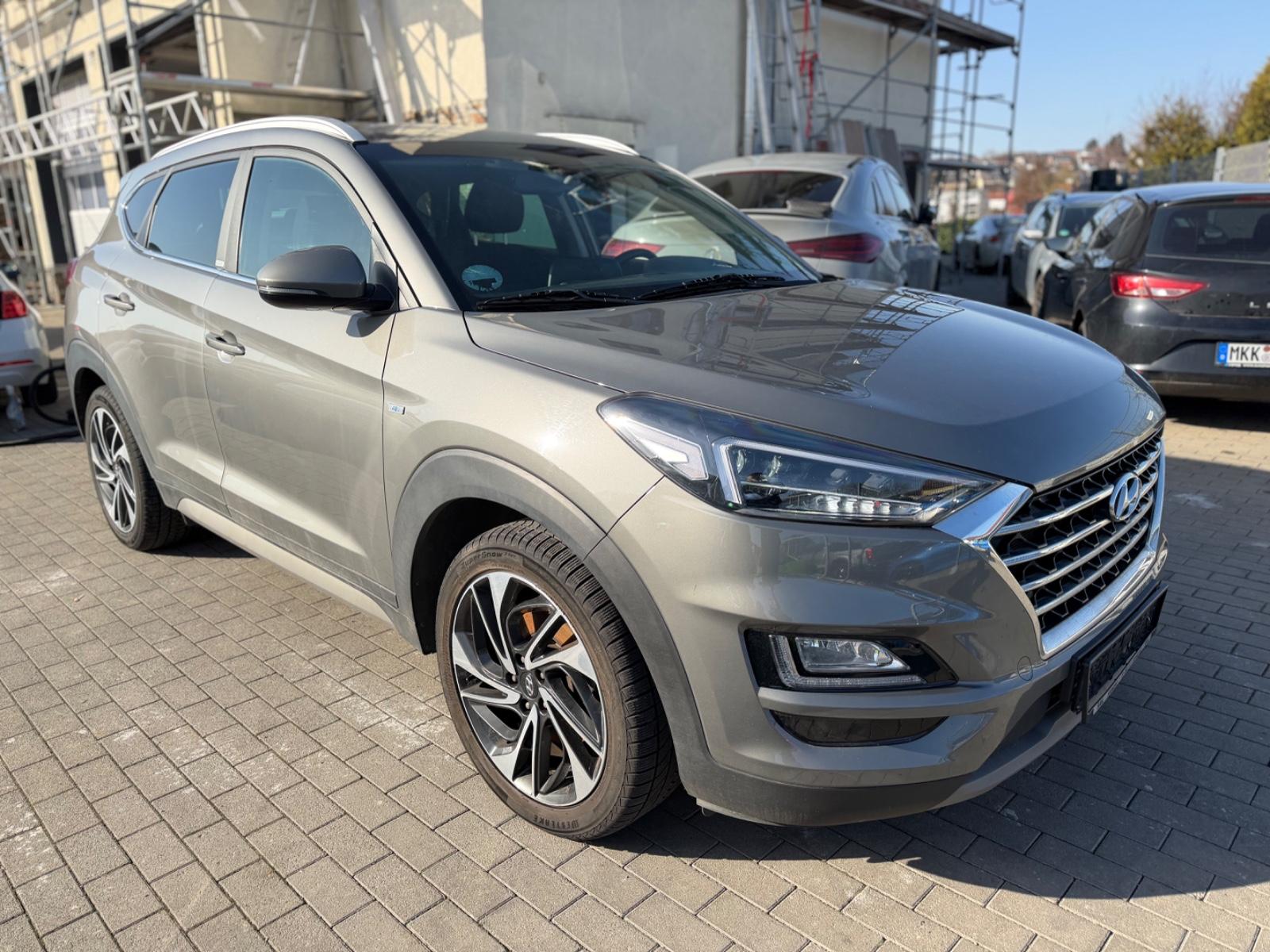Hyundai Tucson Advantage + Mild-Hybrid 2WD