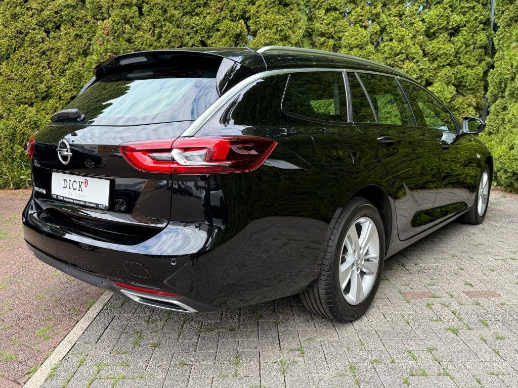 Fahrzeugabbildung Opel Insignia 2.0CDTI Aut. Elegance ILUX+NAV+KAM+CARP