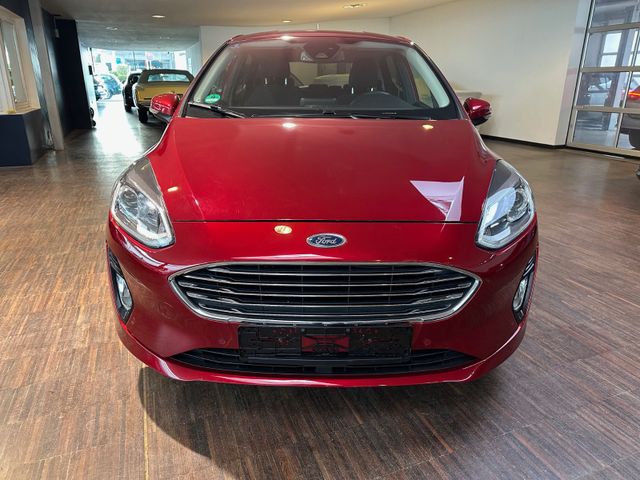 Fahrzeugabbildung Ford Fiesta Titanium X*ACC*KEYLESS*SHZ*RFK*1.HAND