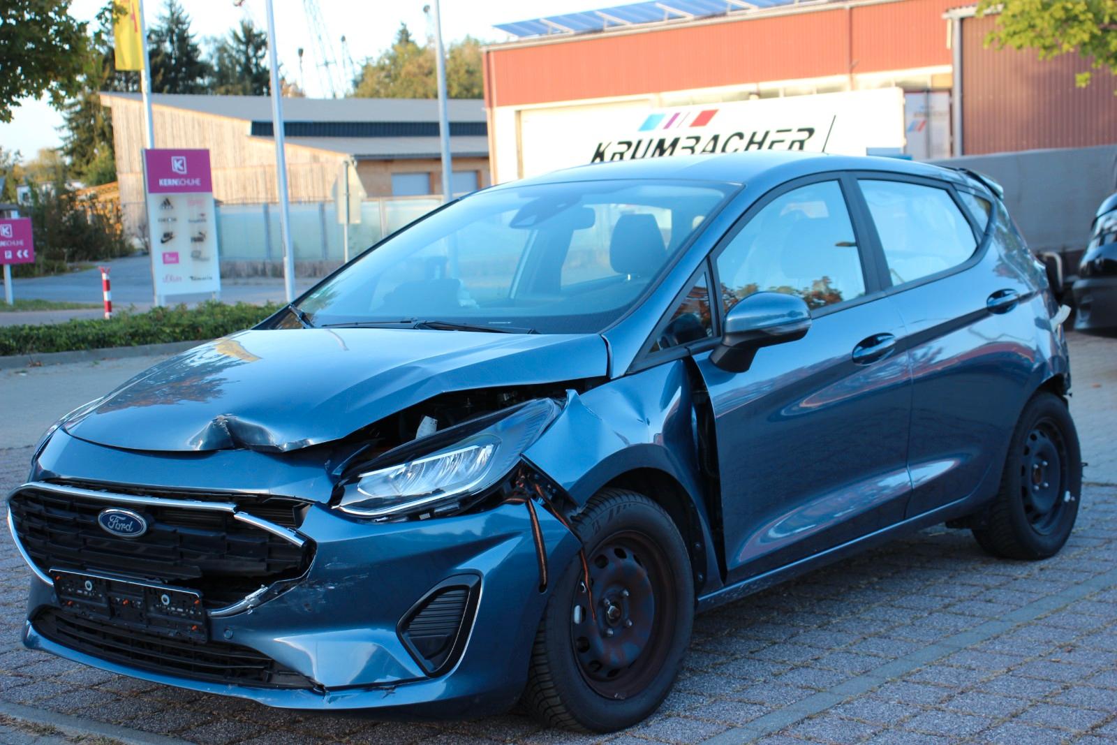 Ford Fiesta 1.1 # Unfall # Motor + Getriebe OK