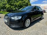 Audi A3 Sportback ambiente Autamatik Tüv Neu 1.Hand - Audi A3: Standheizung, Sportback