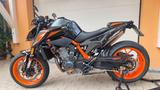 KTM 890 Duke R