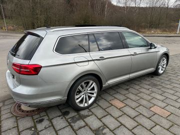Volkswagen Passat Variant - 6