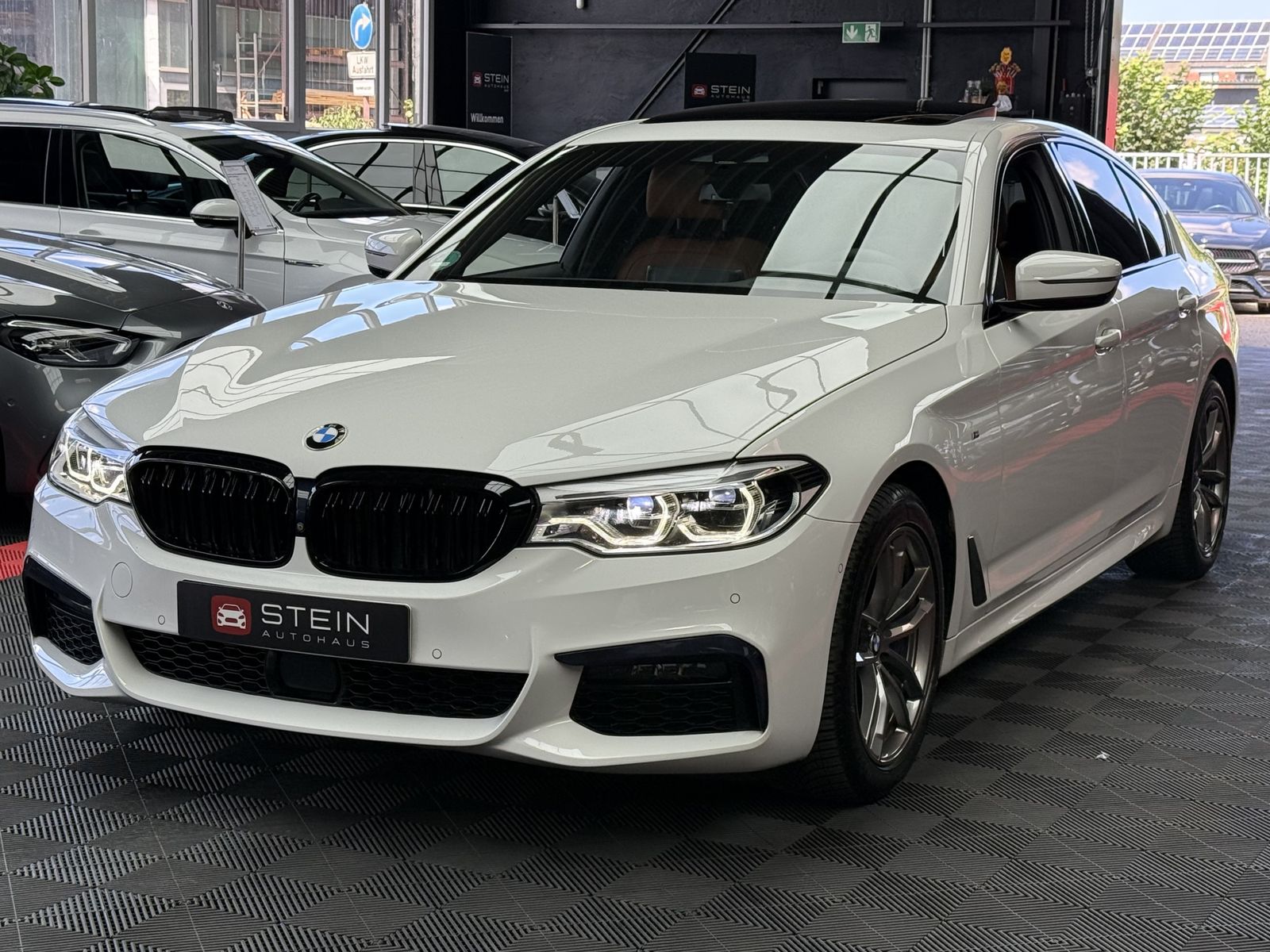 BMW 540 i M Sport/AHK/HUD/360°/Pano/Memory/Totwinkel