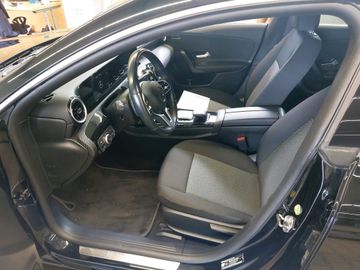 Mercedes CLA 200 Shooting Brake - 7