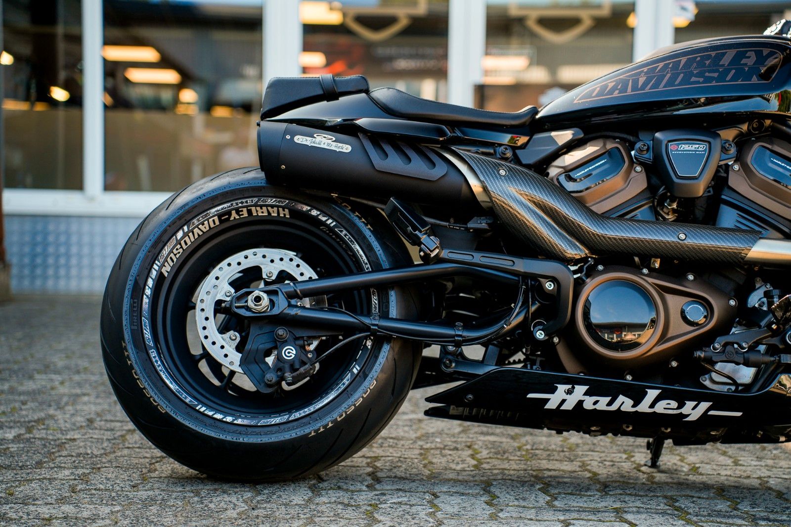 Fahrzeugabbildung Harley-Davidson Sportster S RH1250S - Jekill & Hyde-Thunderbike