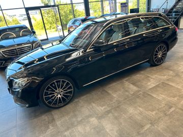 MYAUTOCENTER – Gebraucht- und Jahreswagen mit Werkstattservice in Pfaffenhofen Mercedes-Benz E 400 4Matic *TÜV*AHK*Standh*Avantgarde*