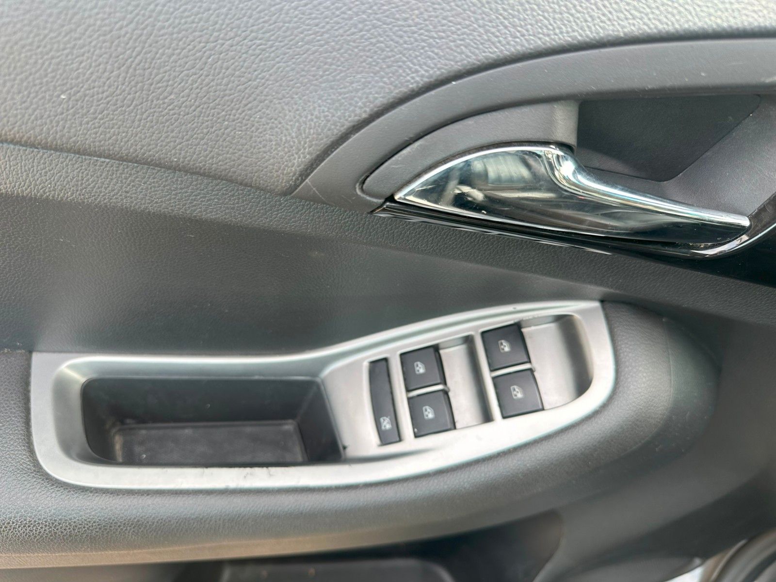 Fahrzeugabbildung Chevrolet Orlando 1.4T LT+ MT S/S
