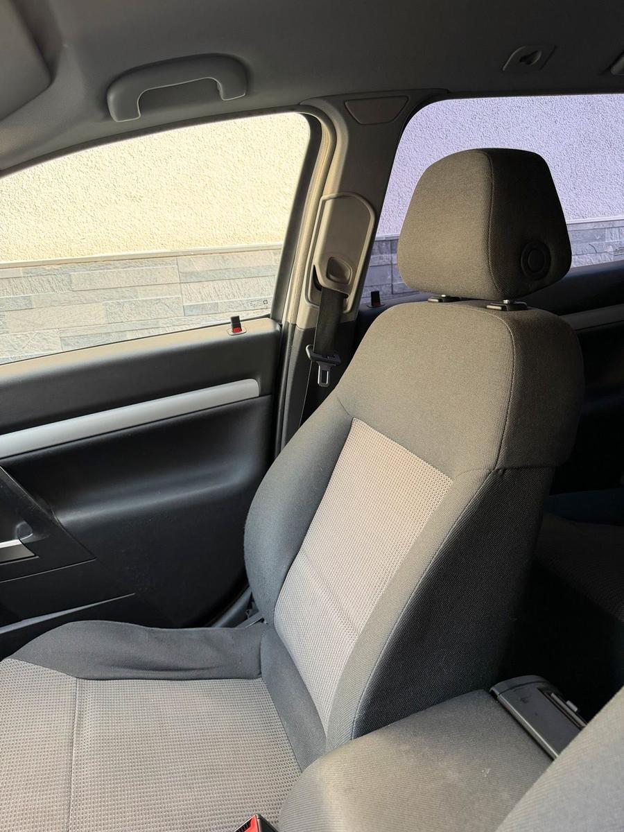 Opel Vectra 2005 — photo 10