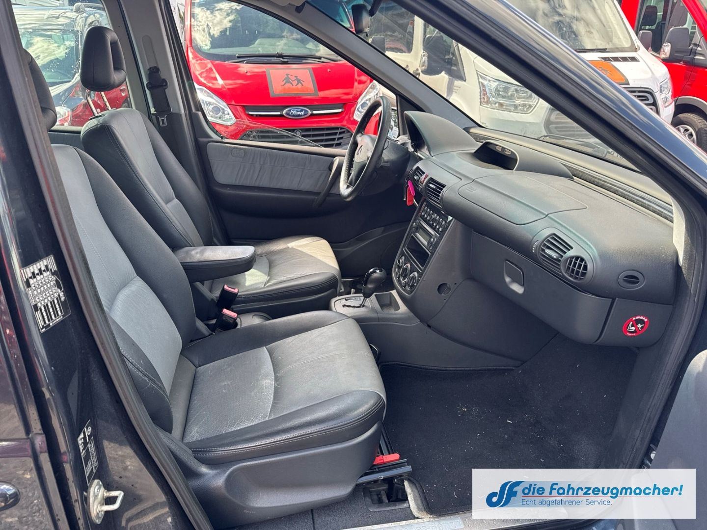 Fahrzeugabbildung Mercedes-Benz Vaneo Compact Van El. Panodach Leder *EXPORT