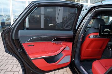 2025 AUDI S8 — миниатюра 12