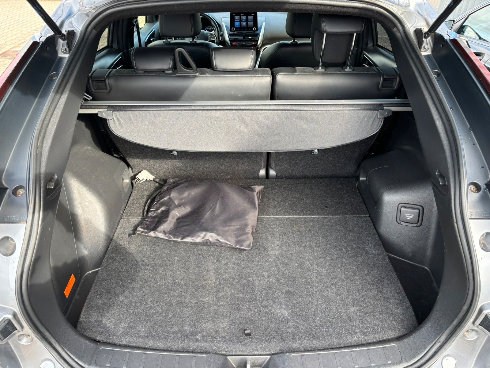 Fahrzeugabbildung Mitsubishi Eclipse Cross PHEV PLUS