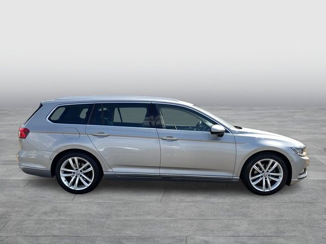 Passat Variant R-Line 2.0 TSI 360°AHK KESSY ACC
