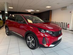 PEUGEOT 3008 Allure Facelift|LED|Navi|KeylessICarplay