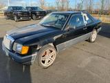 Mercedes-Benz CE 300 24V - Mercedes-Benz CE 300 aus 1990