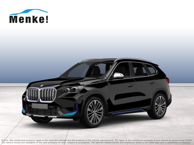 BMW iX1 xDrive30 xLine DAB LED RFK Parkassistent