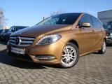 Mercedes-Benz B 200 Blue Efficiency Bi-Xenon Kamera Spurhalt T - Mercedes-Benz B 200 Gebrauchtwagen in Berlin