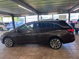 Opel Astra K Sports Innovation*Aut*Navi*Kette Neu* - Opel Astra mit Diesel-Antrieb: Kombi, mit Klimaanlage