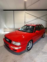 Audi RS2 / Porsche / Laser Rot  - Audi RS2 aus 1994