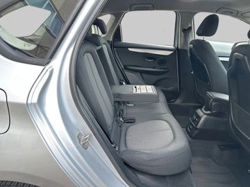 BMW 218 Active Tourer - 10