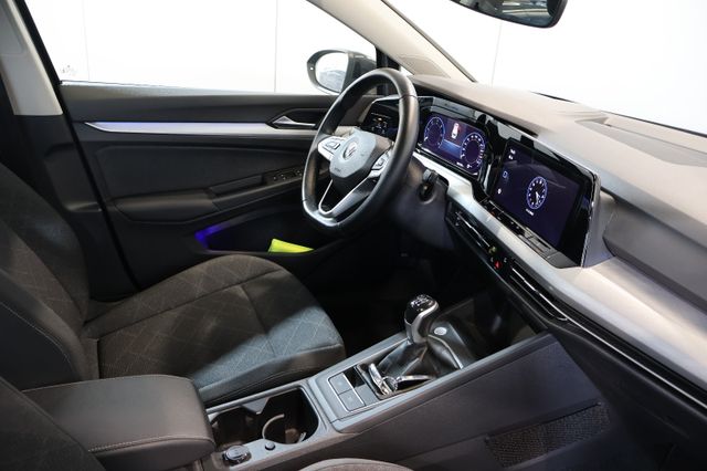 Volkswagen Golf VIII 2.0 TDI Life HUD+AID+KEY+ACC+KAM+LED