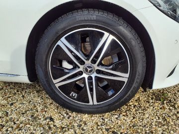 Bild 10 Mercedes-Benz C 180 Avantgarde - AHK,NAVI,SHZG,LED,T.OMAT