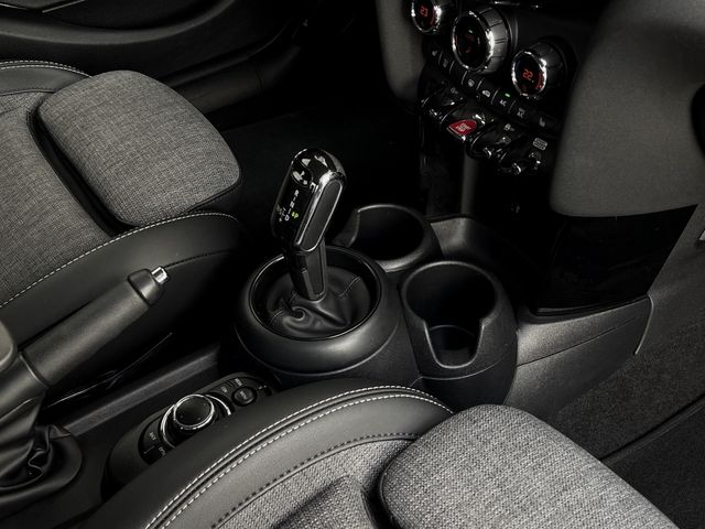 Foto Nummer 10: MINI Cooper 5-Türer
