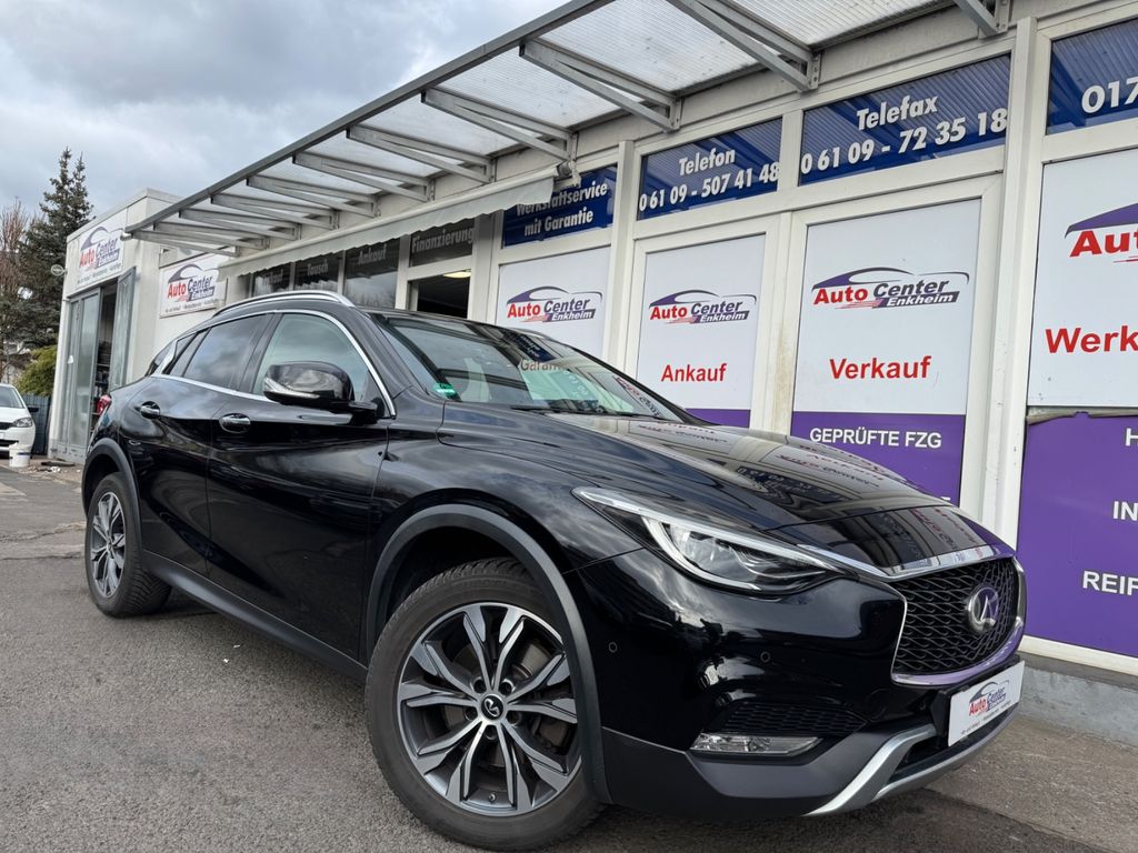 Infiniti QX30