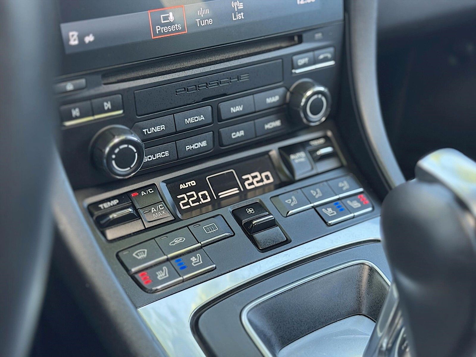 Fahrzeugabbildung Porsche 991.2 911 GTS Carrera 4S *Pano*LED*Keyless*BOSE*
