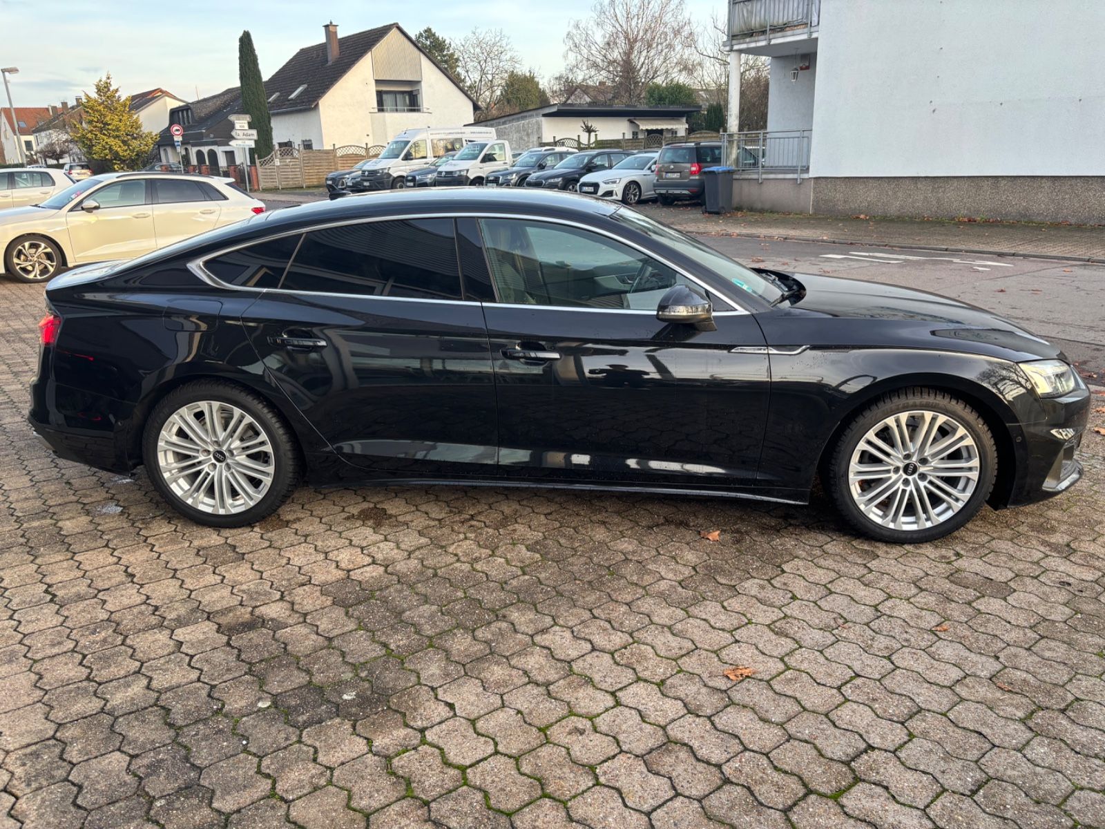 Fahrzeugabbildung Audi A5 Sportback 35 TFSI Sportpaket