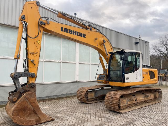 Liebherr R906 LC (WEAK HYDRAULIC PUMP)