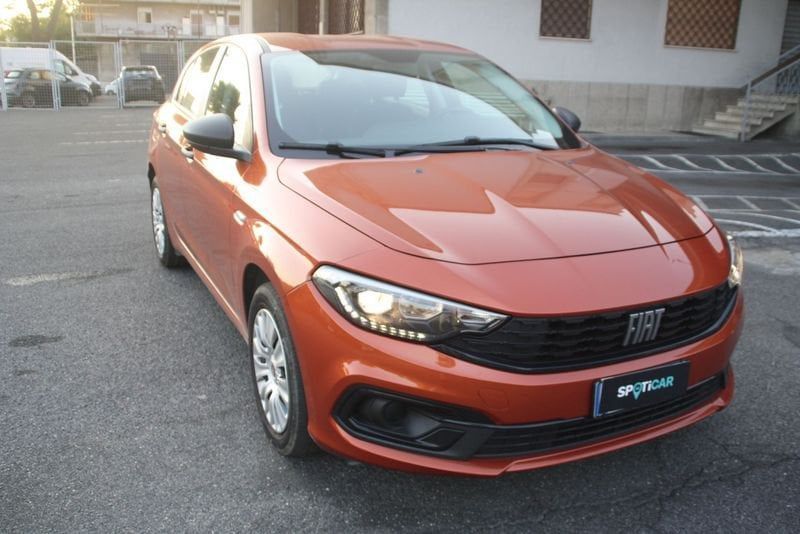 Fiat FIAT Tipo 1.5 130cv Hybrid DCT7 imagem 2