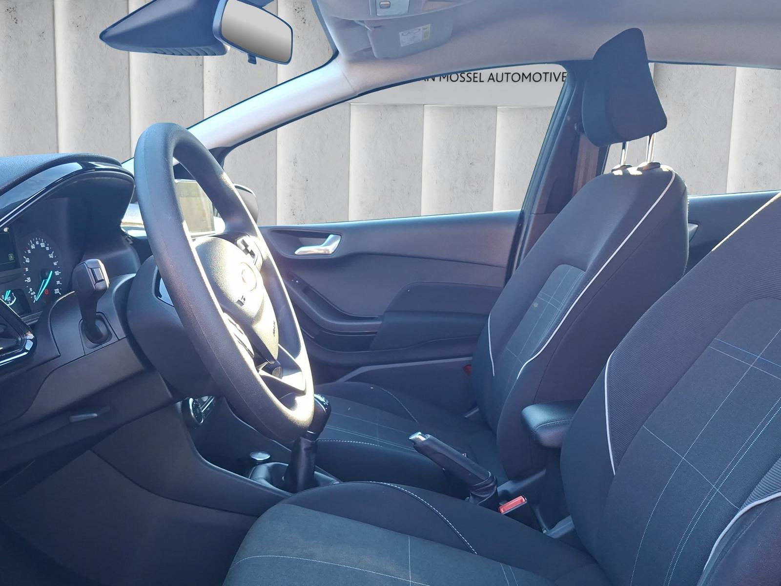 Ford Fiesta Cool & Connect 1.1 63kW GJR | RFK | SHZ |