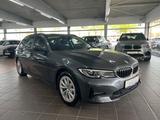 BMW 330 e Touring Advantage Laser+ACC+HuD+Cockpit 1A - BMW 3er Reihe: Automatik
