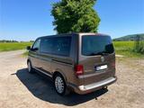 Volkswagen T5 Multivan - Volkswagen aus 2011: Multivan
