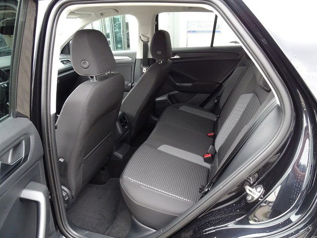 T-Roc 1.5 TSI Active - Navi / Assistenzpaket