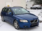 Volvo V50 Kombi 2.4i Momentum - Volvo V50: 2.4