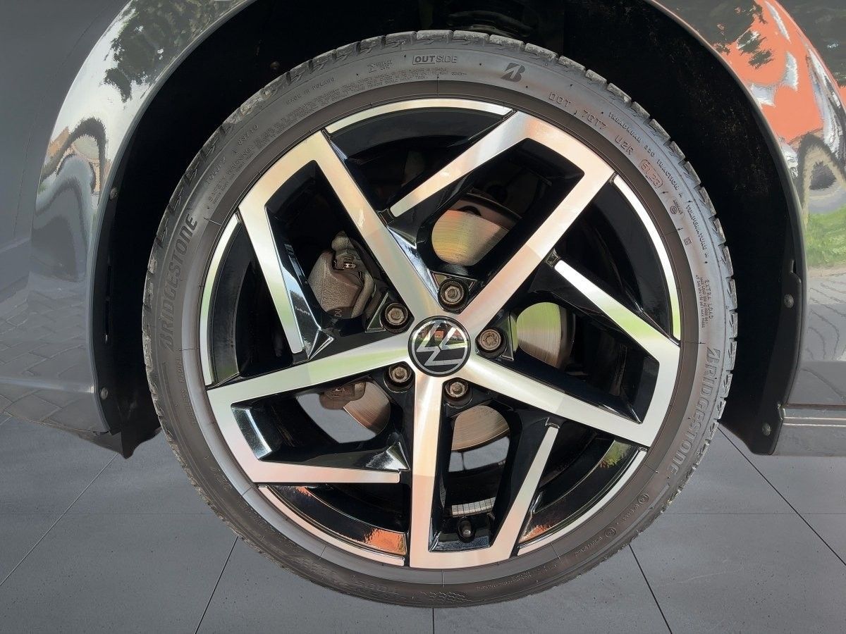 Volkswagen Golf - Bild 12