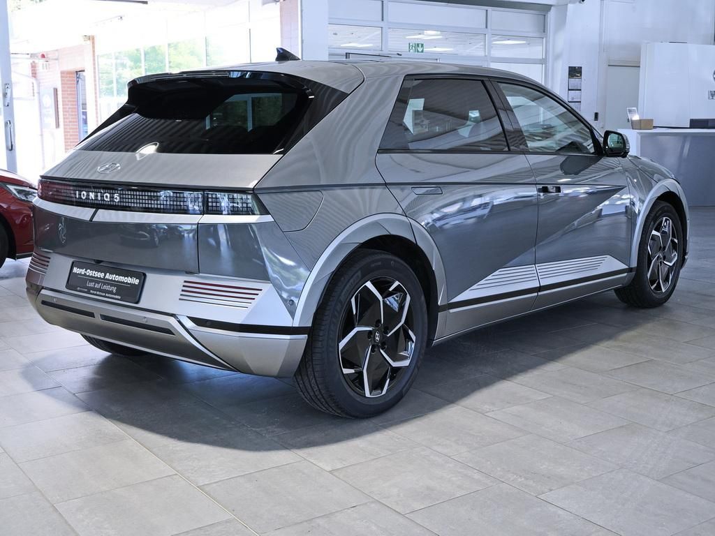 Fahrzeugabbildung Hyundai IONIQ 5 UNIQ ELEKTRO SHZ LHZ PANO NAVI KAMERA