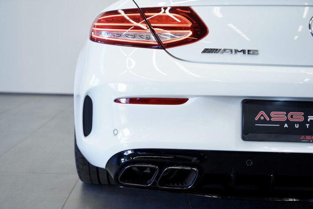 Mercedes Benz C 63 Amg