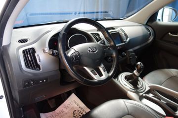 KIA Sportage - 12