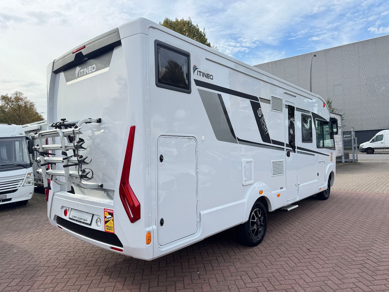 Fahrzeugabbildung Rapido ITINEO SB 740 SPIRIT EDITION LUFTFEDERUNG 2KLIMA