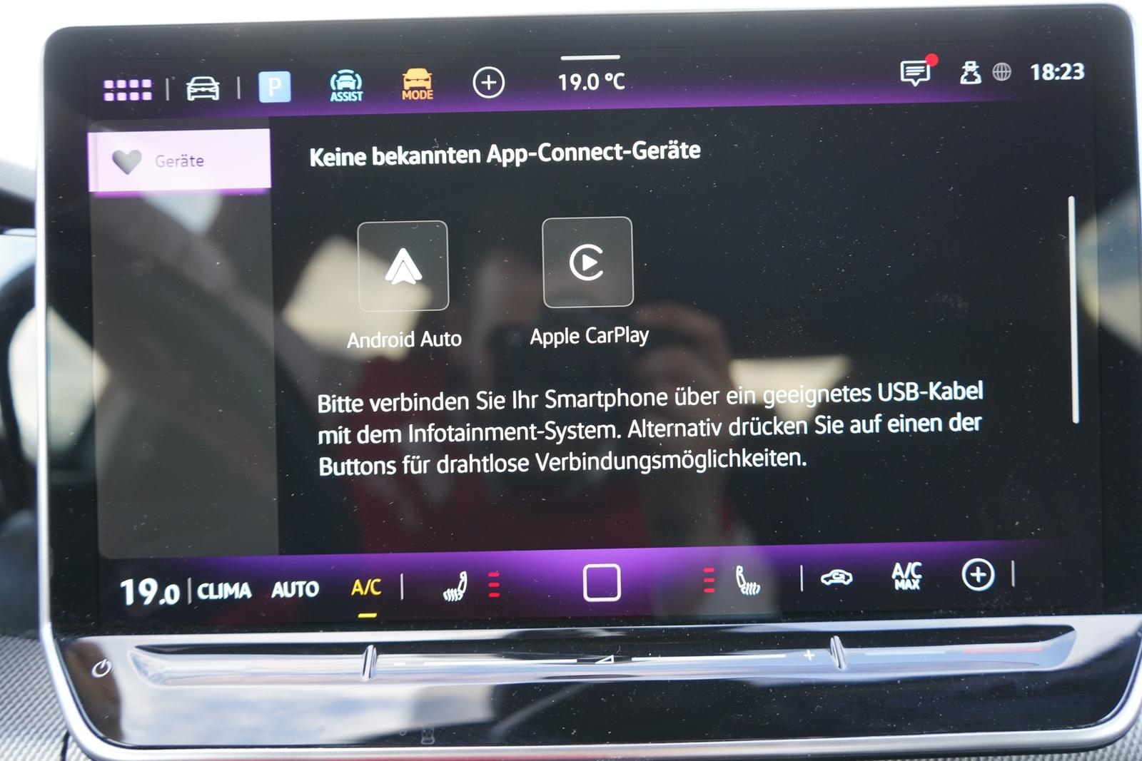 Volkswagen Golf VIII Variant 1.5 eTSI R-Line DSG LED Kamera, миниатюра 19