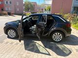 Volkswagen T-Roc TSI 2.0 Sport 4MOTION PDC SHZ LEDER NAVI - VW T-Roc in Herne