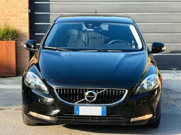 Volvo V40 - 2