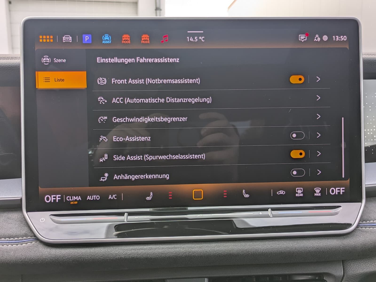 Fahrzeugabbildung Volkswagen Tayron 2.0 TDI 4M R-Line 7Si*MATRIX*AHK*PANO*HUD