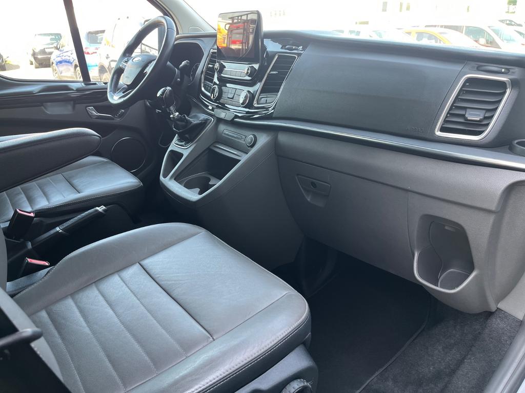 Ford Tourneo Custom