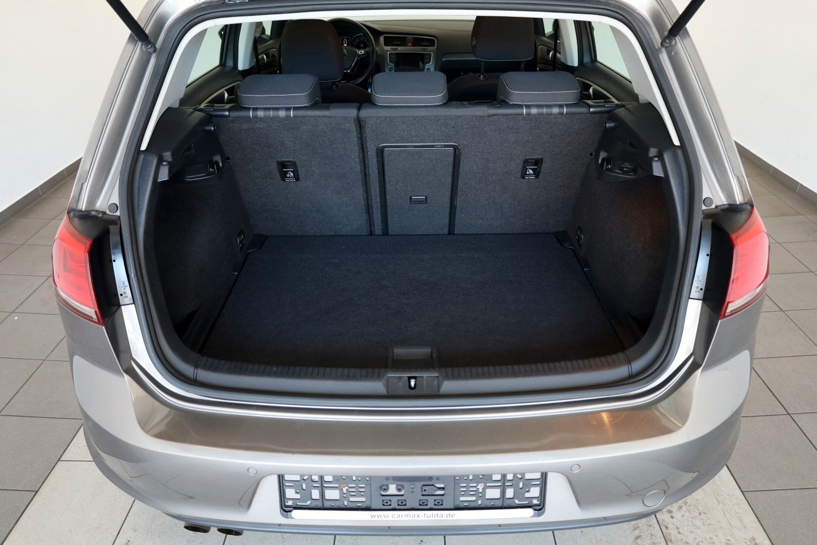 Fahrzeugabbildung Volkswagen Golf VII Lounge BMT,DSG,Park Assist, Allwetter