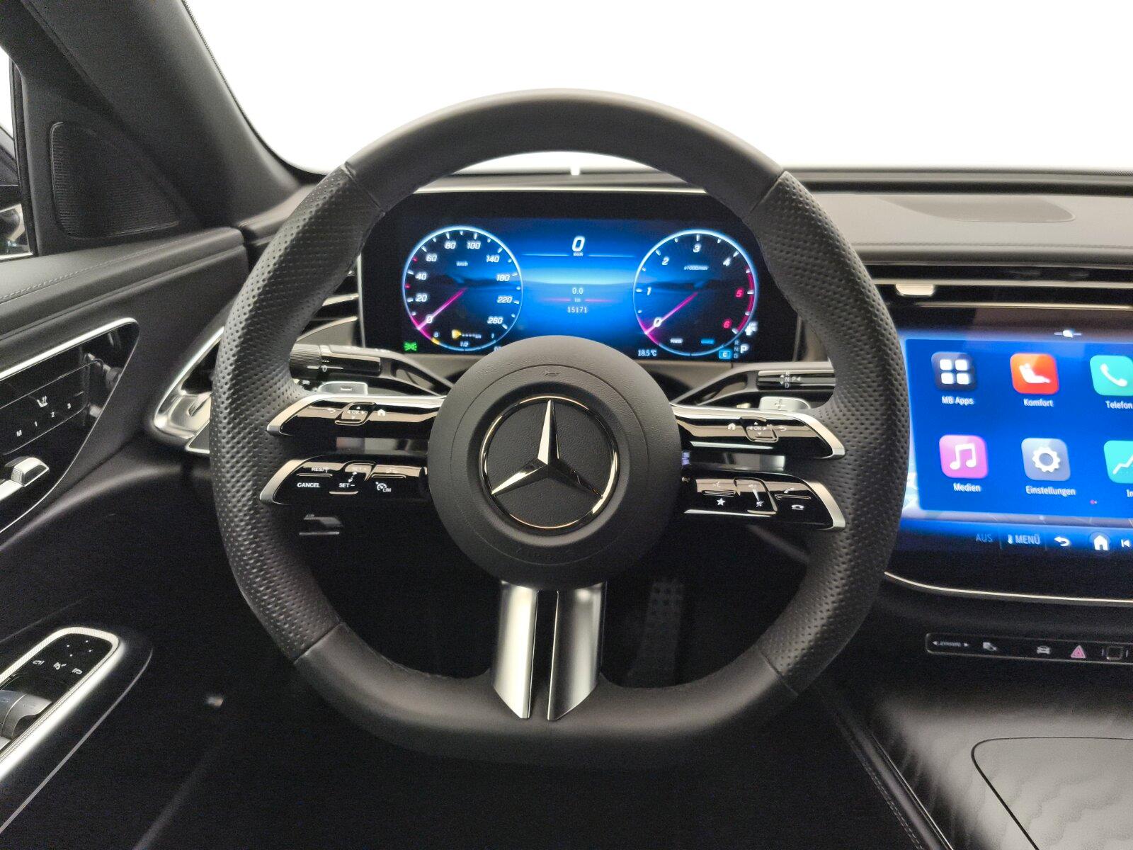 Mercedes-Benz E 220 d AMG Advanced+ 21 Zoll DigiLight 360Cam