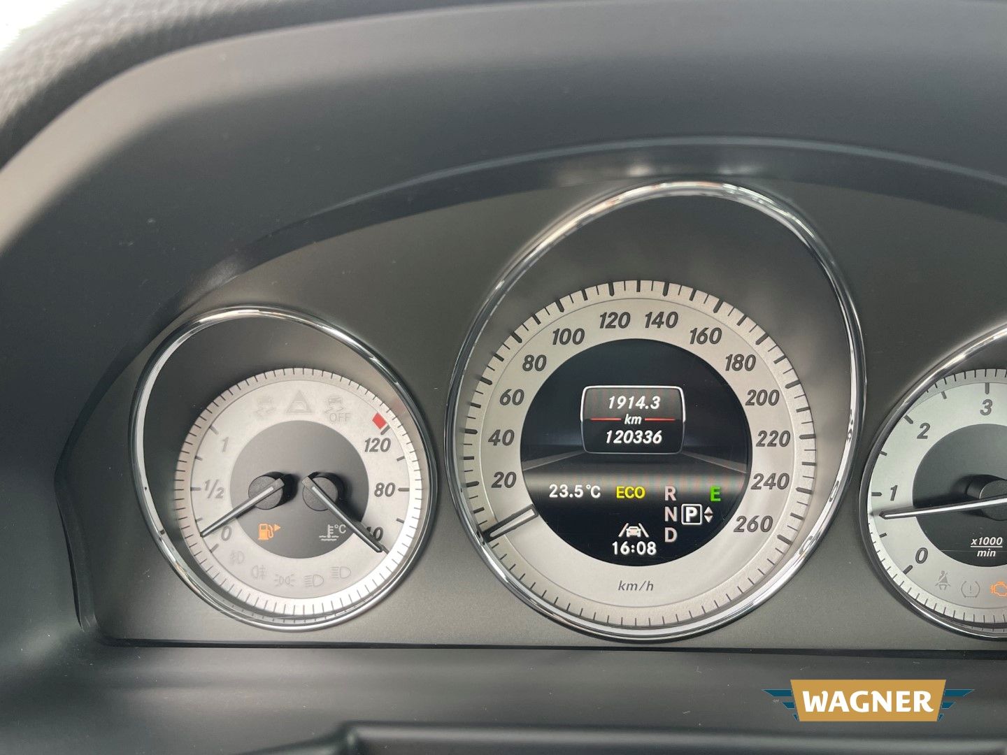 Fahrzeugabbildung Mercedes-Benz GLK 220 CDI BlueEfficiency 4Matic
